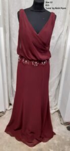 Nicki Flynn Size 12