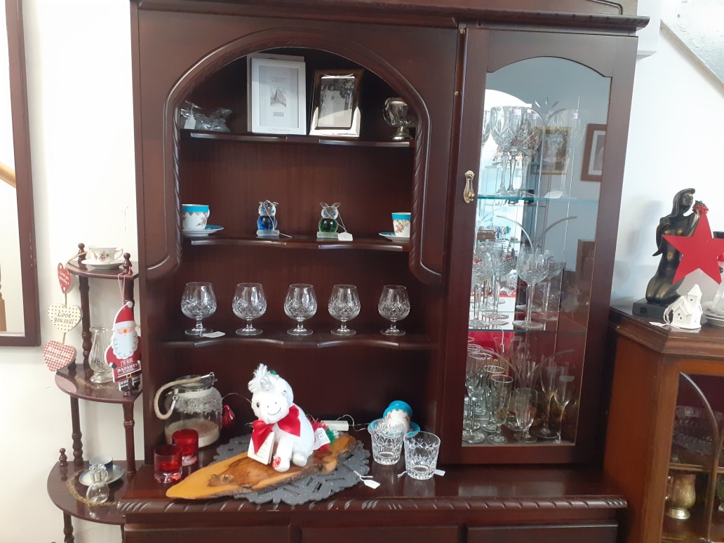 charity shop 5